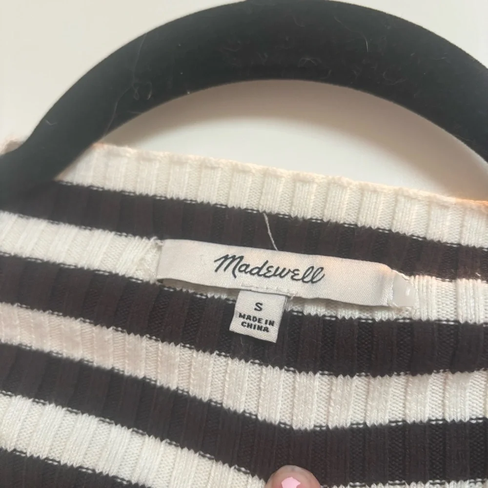 Coffee Brown and White Striped Ribbed Top - Picture 3 of 4